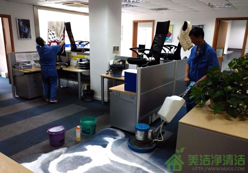 深圳福田天安数码城地毯清洗案例 深圳福田